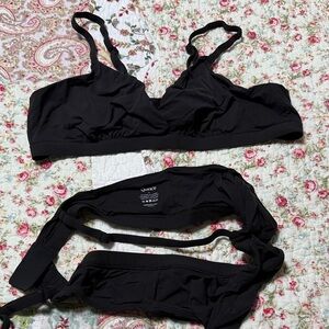 Quince Black Wireless Bralette Set
